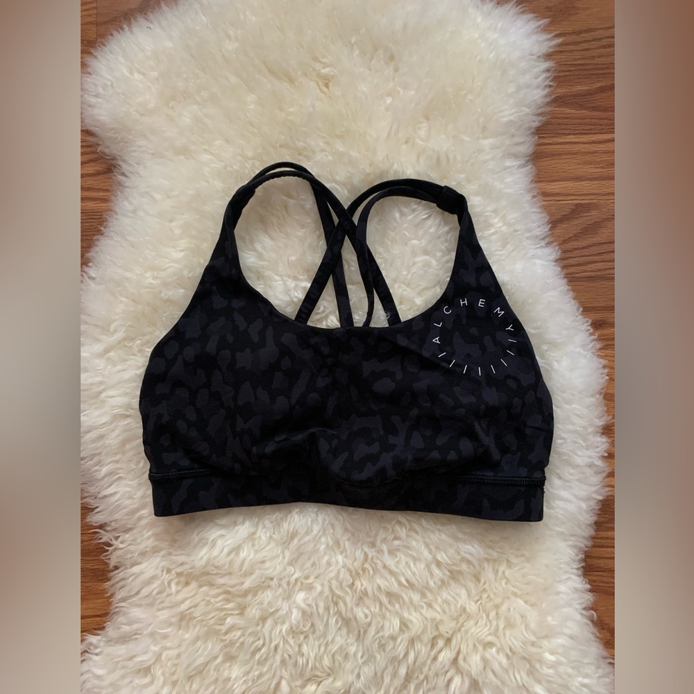 Lululemon Alchemy Sports Bra size 6